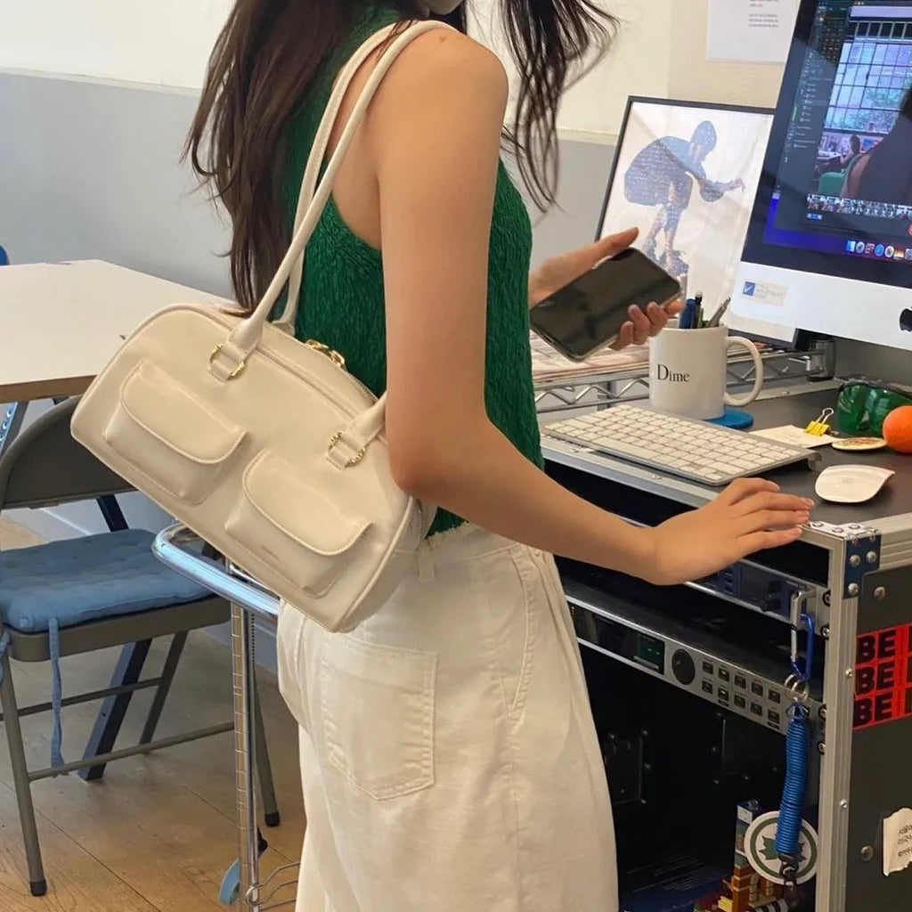 【許允真/Minji同款🤍】Stand oil chubby bag(pre order)