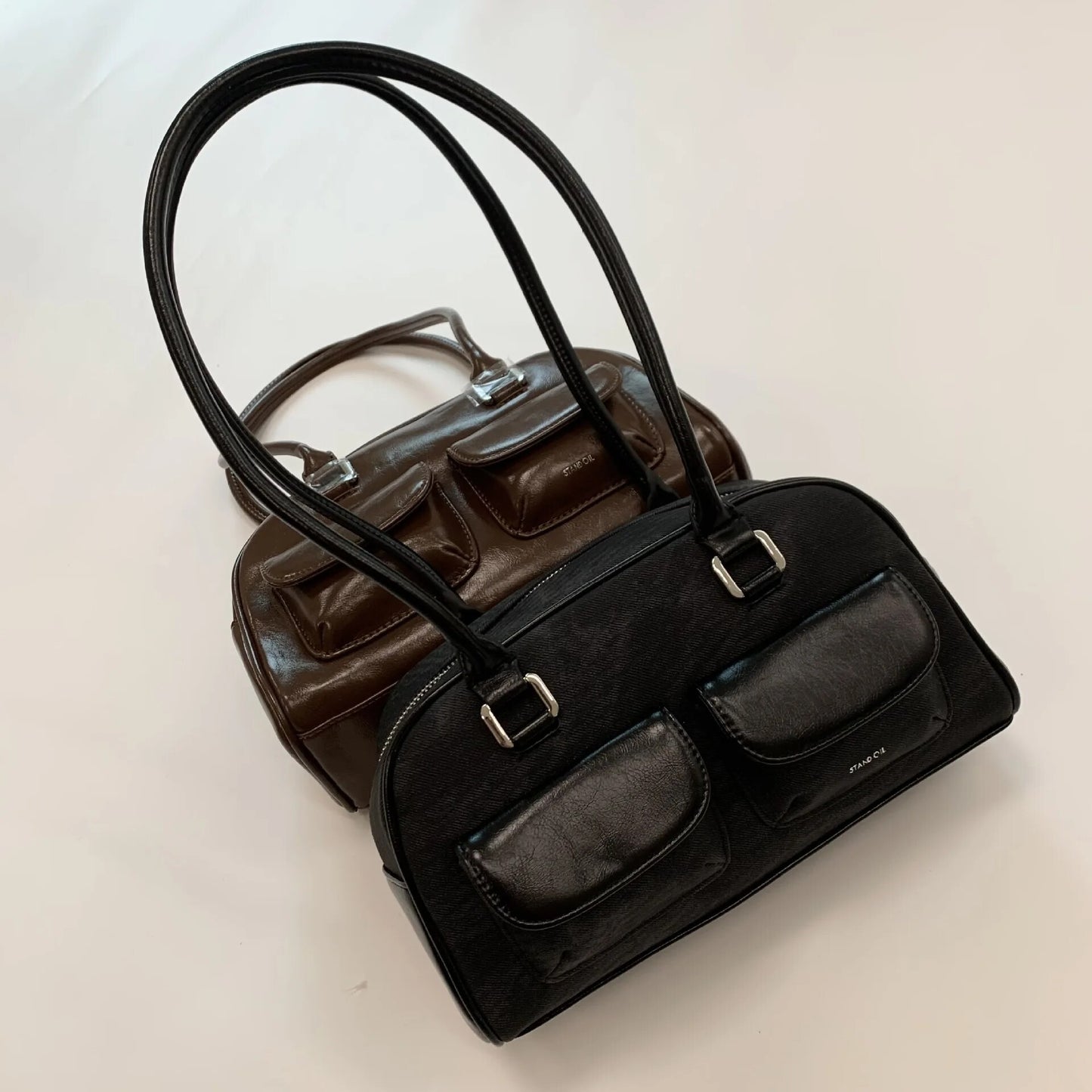 【許允真/Minji同款🤍】Stand oil chubby bag(pre order)