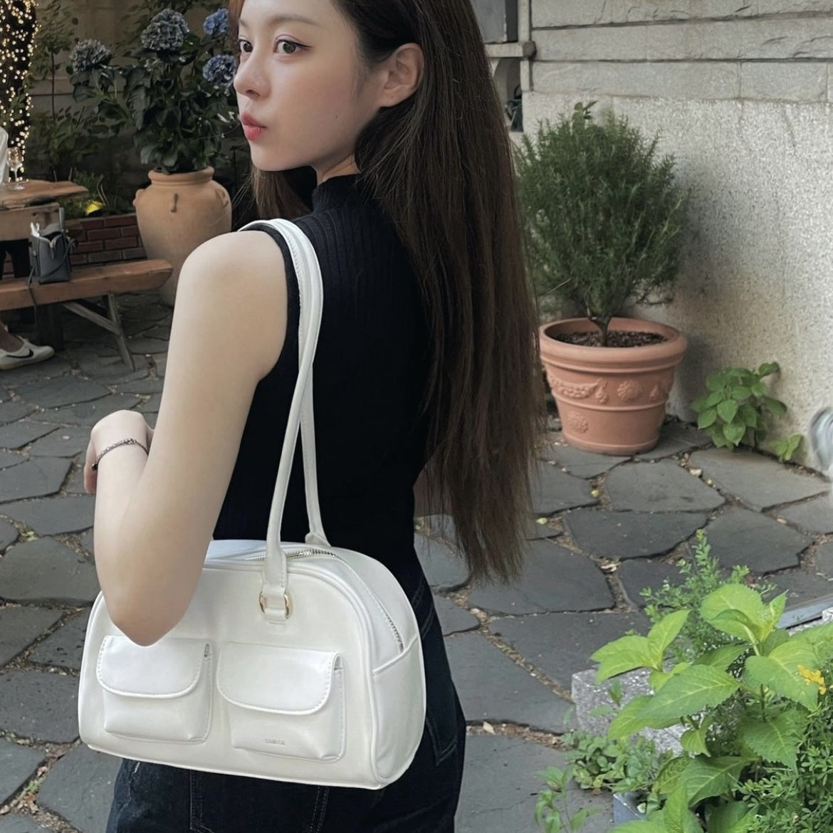 【許允真/Minji同款🤍】Stand oil chubby bag(pre order)