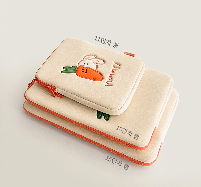 Second morning carrot & bunny i-pad/ laptop pouch(pre order)
