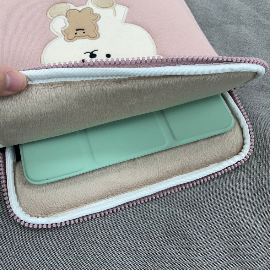 Bamtoree cookie bear i-pad/laptop pouch(pre order)