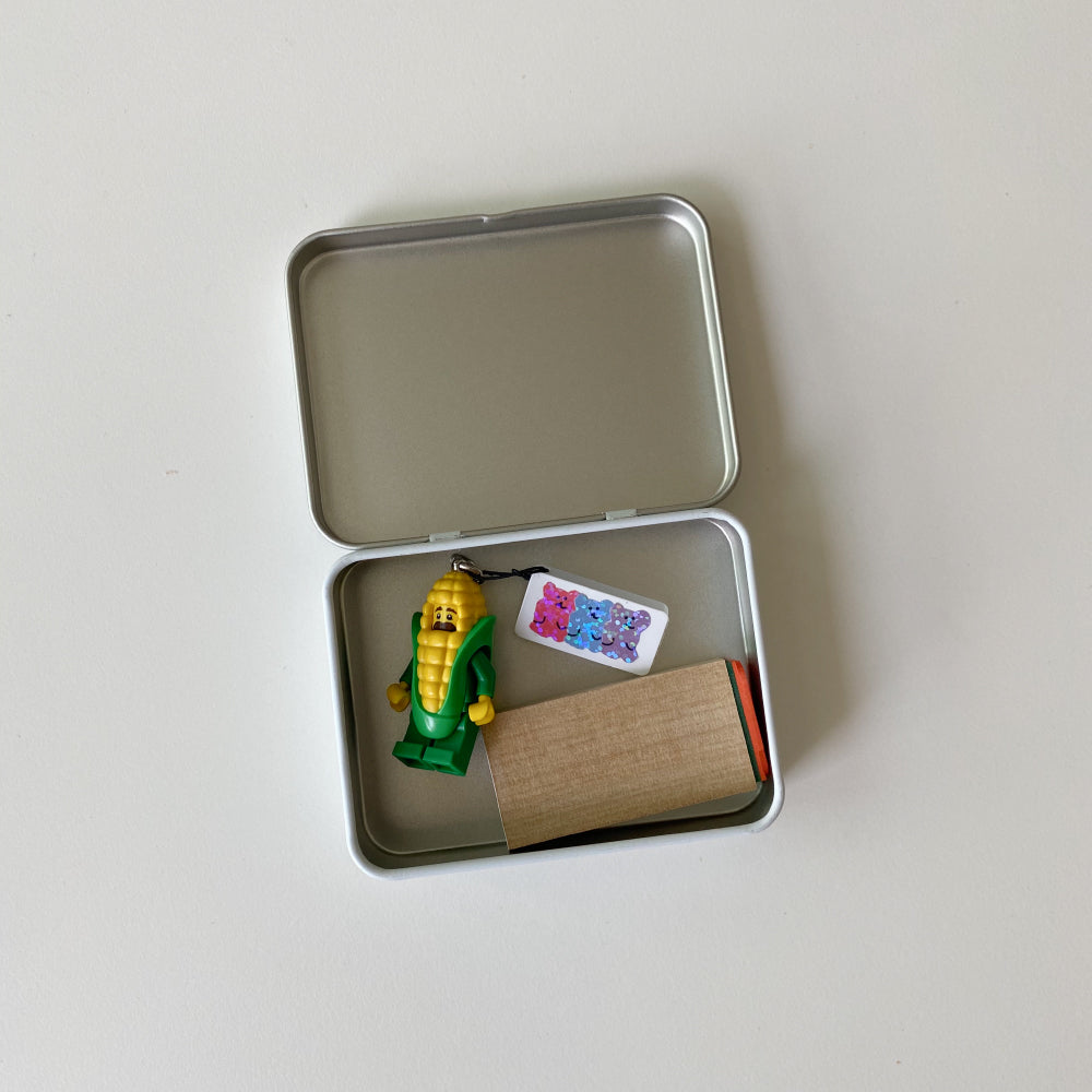 Dinotaeng tin case (pre order)